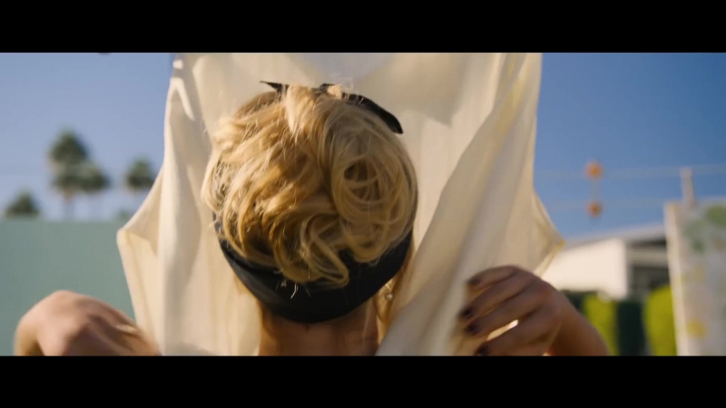 DontWorryDarling_OfficialTrailer_134.jpg