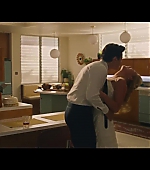 Filename=DontWorryDarling_OfficialTrailer_119.jpg
Filesize=109KiB
Dimensions=1920x1080
Date added=May 10, 2022 DontWorryDarling_OfficialTrailer_119.jpg