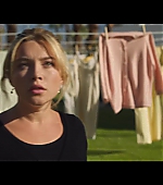 Filename=DontWorryDarling_OfficialTrailer_345.jpg
Filesize=117KiB
Dimensions=1920x1080
Date added=May 10, 2022 DontWorryDarling_OfficialTrailer_345.jpg