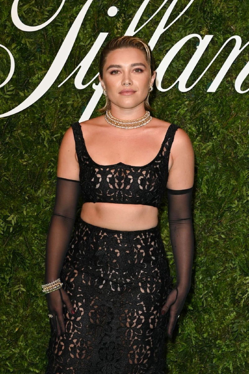 TiffanyCoExhibitionOpeningGala_London_June_2022_Arrivals_281429.jpg
