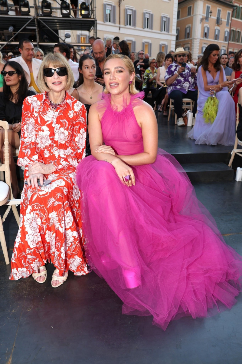 ValentinoHauteCoutureFallWinter_Italy_2022_FrontRow_28429.jpg