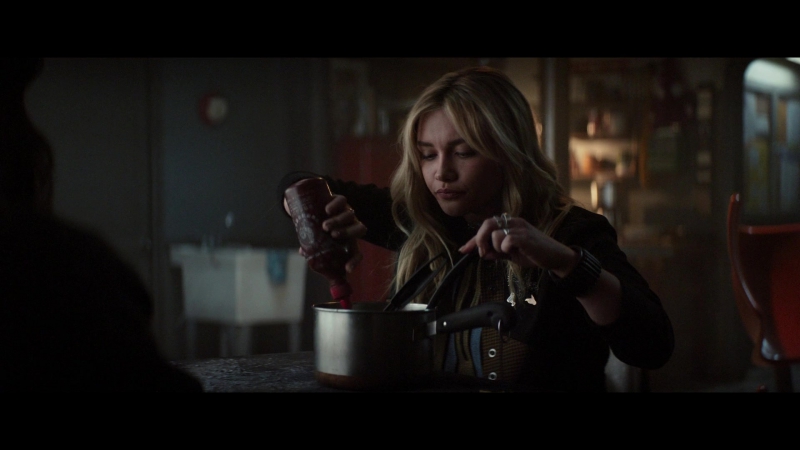 Hawkeye_2021_S01E05_Ronin_1080p_2101.jpg