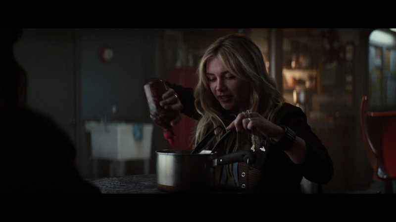 Hawkeye_2021_S01E05_Ronin_1080p_2104.jpg