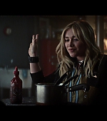 Hawkeye_2021_S01E05_Ronin_1080p_2121.jpg