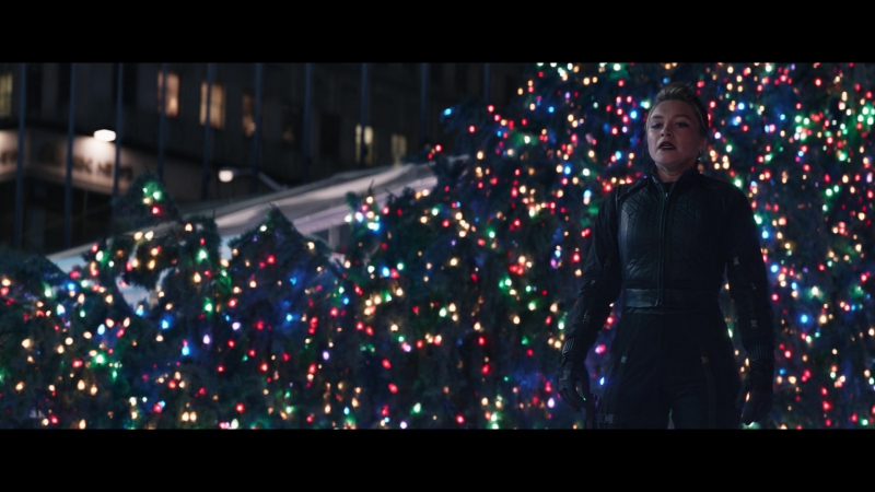 Hawkeye_2021_S01E06_So_This_Is_Christmas_1080p_4814.jpg