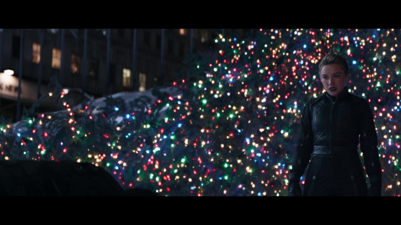 Hawkeye_2021_S01E06_So_This_Is_Christmas_1080p_4837.jpg
