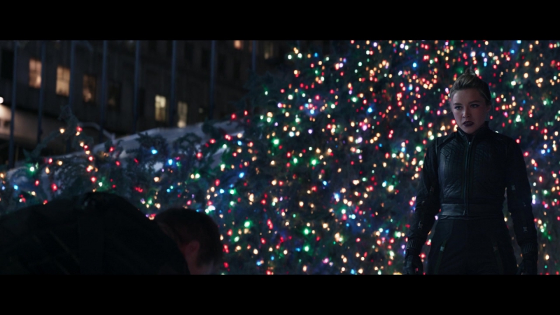 Hawkeye_2021_S01E06_So_This_Is_Christmas_1080p_4838.jpg