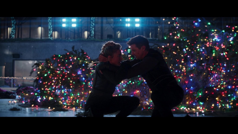 Hawkeye_2021_S01E06_So_This_Is_Christmas_1080p_5362.jpg