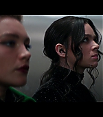 Hawkeye_2021_S01E06_So_This_Is_Christmas_1080p_2679.jpg