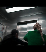Hawkeye_2021_S01E06_So_This_Is_Christmas_1080p_2710.jpg