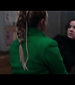 Hawkeye_2021_S01E06_So_This_Is_Christmas_1080p_2717.jpg