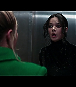Hawkeye_2021_S01E06_So_This_Is_Christmas_1080p_2729.jpg