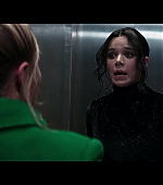 Hawkeye_2021_S01E06_So_This_Is_Christmas_1080p_2730.jpg