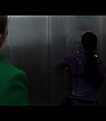 Hawkeye_2021_S01E06_So_This_Is_Christmas_1080p_2767.jpg