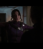 Hawkeye_2021_S01E06_So_This_Is_Christmas_1080p_2952.jpg