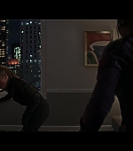 Hawkeye_2021_S01E06_So_This_Is_Christmas_1080p_3079.jpg