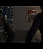 Hawkeye_2021_S01E06_So_This_Is_Christmas_1080p_3080.jpg