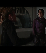 Hawkeye_2021_S01E06_So_This_Is_Christmas_1080p_3088.jpg