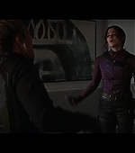 Hawkeye_2021_S01E06_So_This_Is_Christmas_1080p_3089.jpg