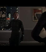 Hawkeye_2021_S01E06_So_This_Is_Christmas_1080p_3101.jpg