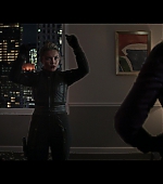 Hawkeye_2021_S01E06_So_This_Is_Christmas_1080p_3103.jpg