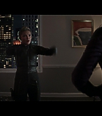 Hawkeye_2021_S01E06_So_This_Is_Christmas_1080p_3104.jpg