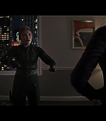 Hawkeye_2021_S01E06_So_This_Is_Christmas_1080p_3107.jpg