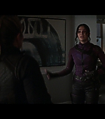 Hawkeye_2021_S01E06_So_This_Is_Christmas_1080p_3108.jpg