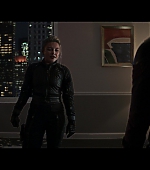 Hawkeye_2021_S01E06_So_This_Is_Christmas_1080p_3120.jpg