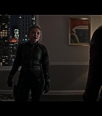Hawkeye_2021_S01E06_So_This_Is_Christmas_1080p_3121.jpg