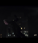 Hawkeye_2021_S01E06_So_This_Is_Christmas_1080p_3165.jpg