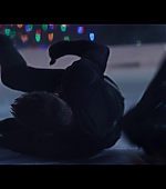 Hawkeye_2021_S01E06_So_This_Is_Christmas_1080p_4735.jpg