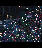 Hawkeye_2021_S01E06_So_This_Is_Christmas_1080p_4836.jpg
