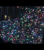 Hawkeye_2021_S01E06_So_This_Is_Christmas_1080p_4837.jpg