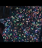 Hawkeye_2021_S01E06_So_This_Is_Christmas_1080p_4840.jpg