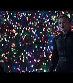 Hawkeye_2021_S01E06_So_This_Is_Christmas_1080p_4939.jpg