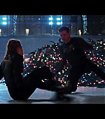 Hawkeye_2021_S01E06_So_This_Is_Christmas_1080p_5350.jpg