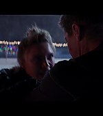 Hawkeye_2021_S01E06_So_This_Is_Christmas_1080p_5359.jpg