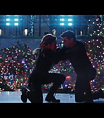 Hawkeye_2021_S01E06_So_This_Is_Christmas_1080p_5360.jpg