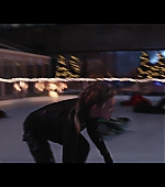 Hawkeye_2021_S01E06_So_This_Is_Christmas_1080p_5375.jpg