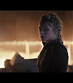 Hawkeye_2021_S01E06_So_This_Is_Christmas_1080p_5508.jpg