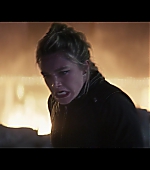 Hawkeye_2021_S01E06_So_This_Is_Christmas_1080p_5537.jpg