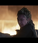 Hawkeye_2021_S01E06_So_This_Is_Christmas_1080p_5540.jpg