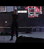 Hawkeye_2021_S01E06_So_This_Is_Christmas_1080p_5915.jpg