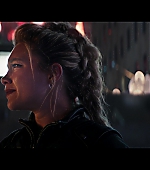 Hawkeye_2021_S01E06_So_This_Is_Christmas_1080p_6080.jpg