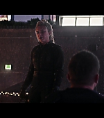 Hawkeye_2021_S01E06_So_This_Is_Christmas_1080p_6140.jpg