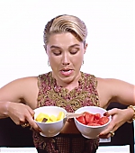 EverythingFlorencePughEatsADay_HarpersBAZAAR_2022_1136.jpg