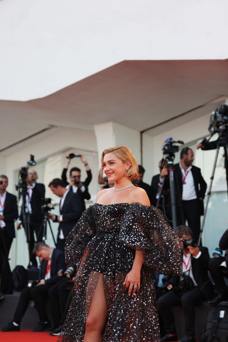 DontWorryDarling_Premiere_Italy_2022_MoreHQs_281429.jpg