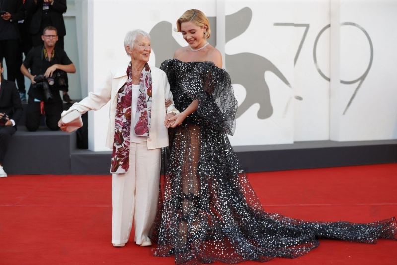 DontWorryDarling_Premiere_Italy_FloGrandma_2022_282229.jpg