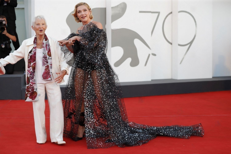 DontWorryDarling_Premiere_Italy_FloGrandma_2022_282629.jpg